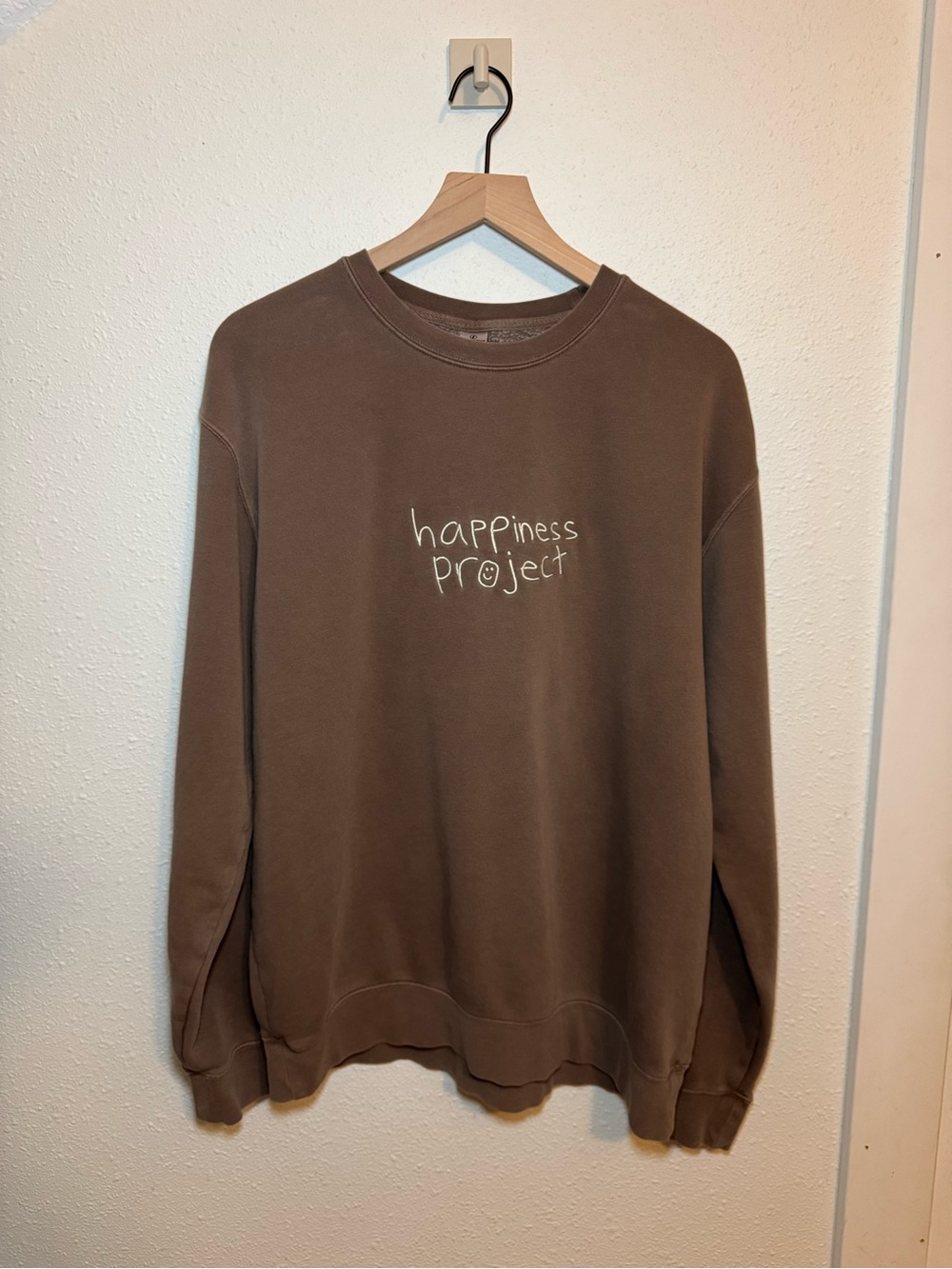 Happiness Project Brown Crewneck Sweatshirt Large